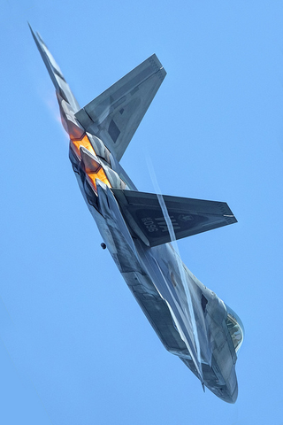 Illustration for article titled The F-22 Raptor Bloodies Its Talons In First Attack Over Syria